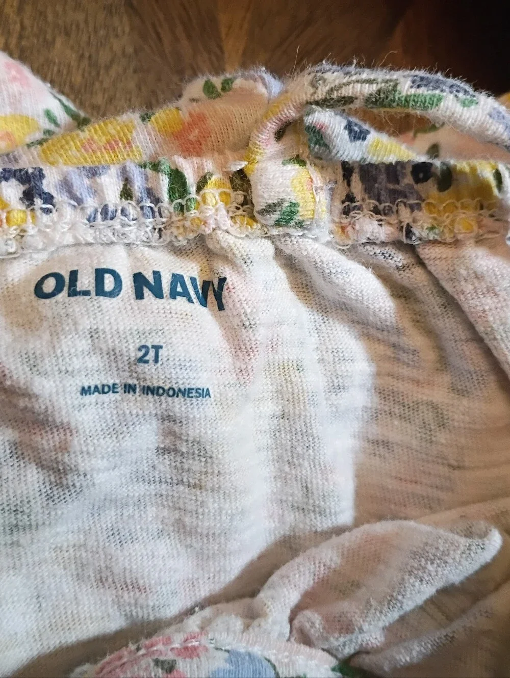 Old Navy Toddler Girls Floral Sleeveless Jumpsuit Romper Size 2T Pink Yellow